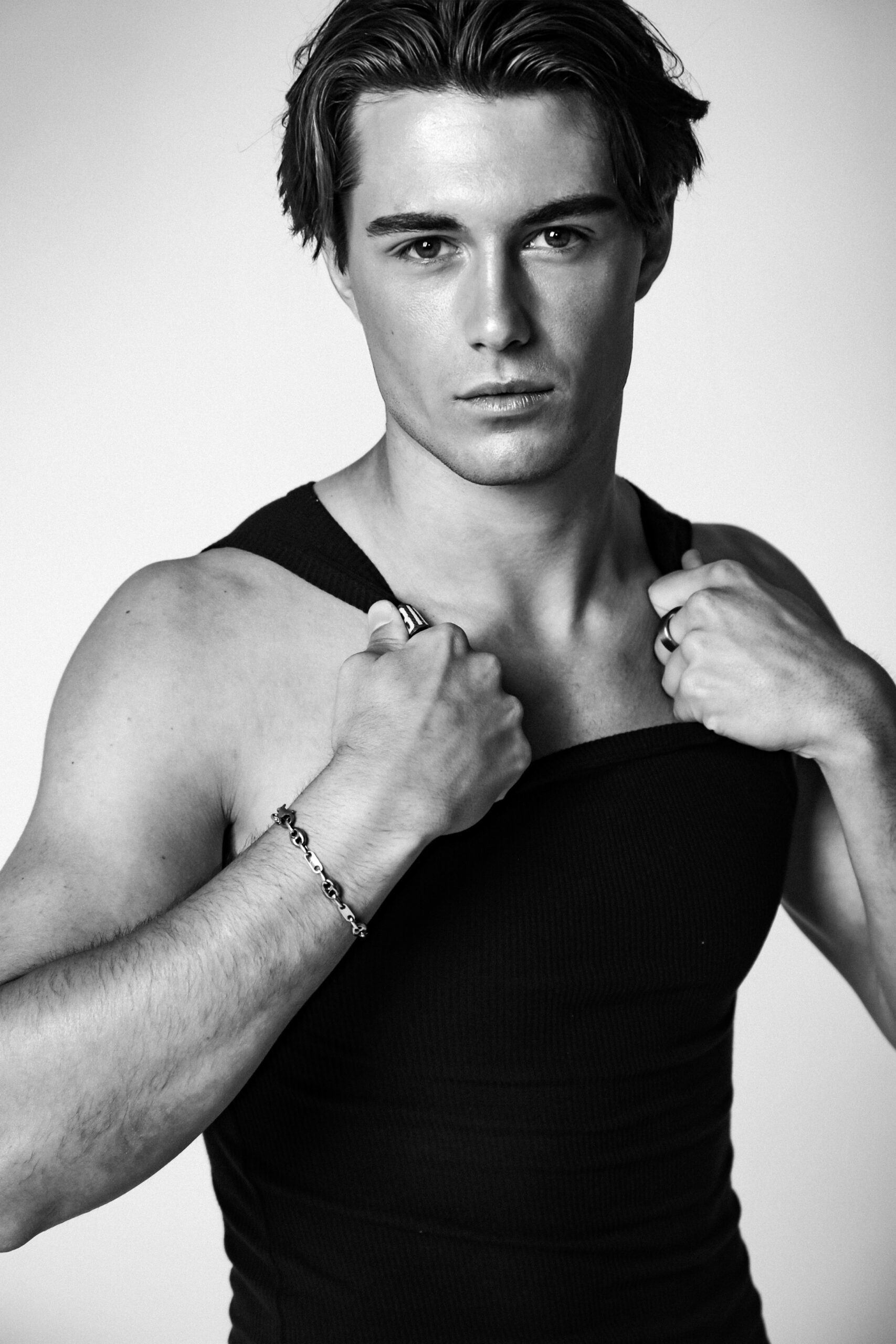 ADONIS 